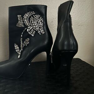 Women’s Michael Kors boot